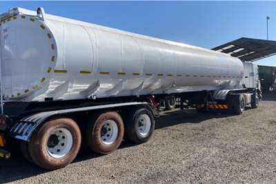 2011 SA Road Tanker  Tri Axle Bridging Fuel Tanker Trailer