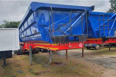 SA Truck Bodies 40 cube interlink side tipper Trailers