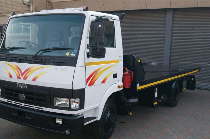 2024 Tata LPT 813 WITH COMPLETE ROLLBACK