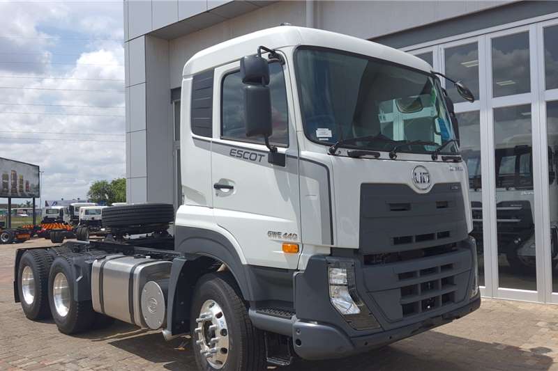 UD Double axle UD QUESTER GWE 440 TT 6X4 WITH RETARDER Truck tractors